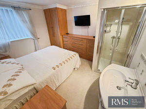 Photo 4- click for photo gallery